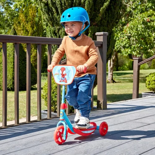 Pókember és szuper barátai Tri-Scooter LED világítással, 3–5 év, Többszínű