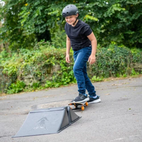 Többfunkciós rámpa gördeszkához, BMX-hez, rollerhez és egyebekhez, Többszínű