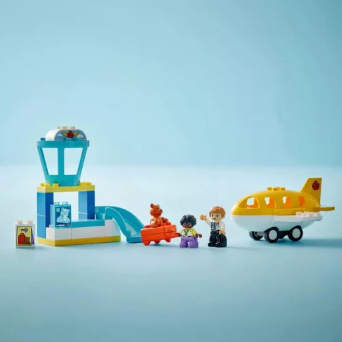 LEGO DUPLO Első látogatás a repülőtéren 10443