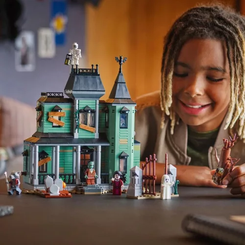 LEGO Creator Kísértetház 3 az 1-ben 31167