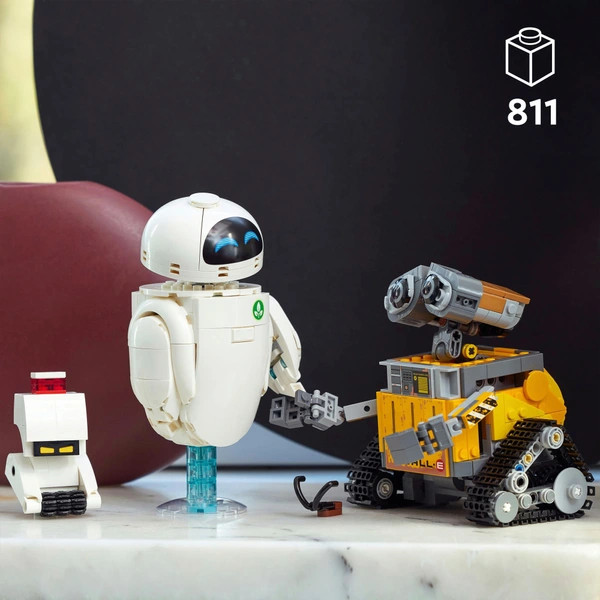 LEGO Disney WALL-E és EVE 43279 – alternatív kép 3