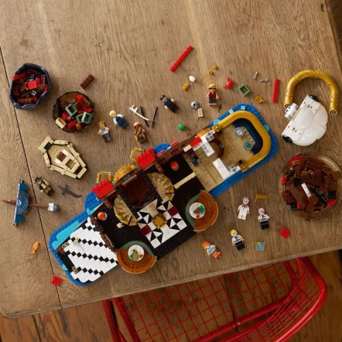 LEGO One Piece Baratié, az úszó étterem 75640