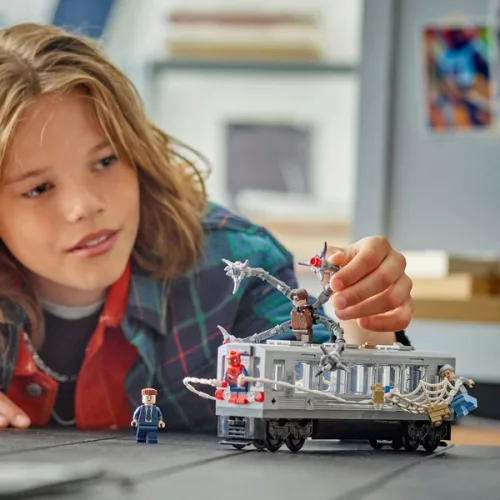 LEGO Marvel Super Heroes Pókember vs. Doc Ock: Metró leszámolás 76321