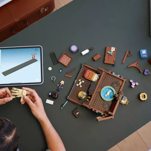 LEGO Wednesday A jéghideg kéz lakása 76785