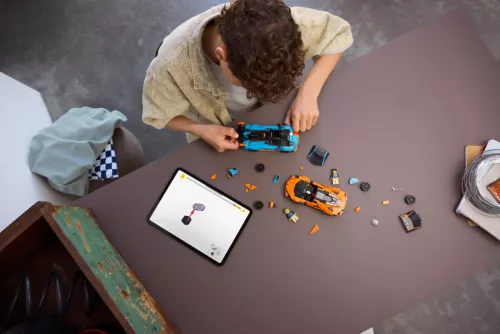 LEGO 77238 Speed Champions Technic Lamborghini Revuelto és Huracán STO
