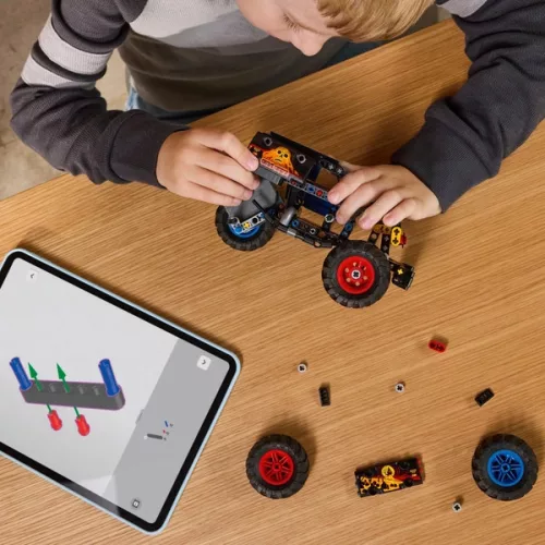 LEGO Technic Monster Jam Sírásó Tűz és Jég 42219