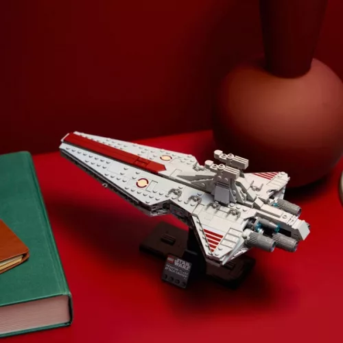 LEGO Star Wars Venator-osztályú támadó cirkáló 75441