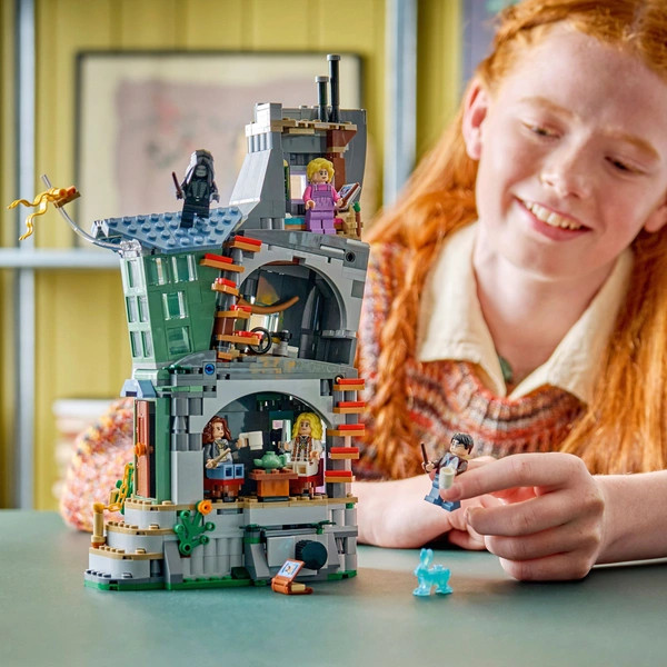 LEGO Harry Potter Luna Lovegood háza 76467 – alternatív kép 3