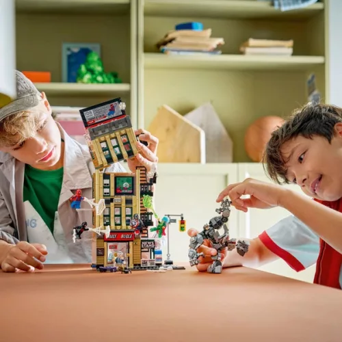 LEGO Marvel Super Heroes Pókember vs. Mysterio: Napi kürtszó 76342