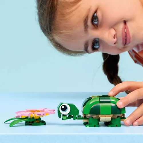 LEGO Creator Teknős tavirózsával 3 az 1-ben 31377