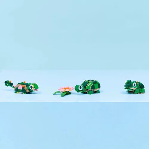 LEGO Creator Teknős tavirózsával 3 az 1-ben 31377