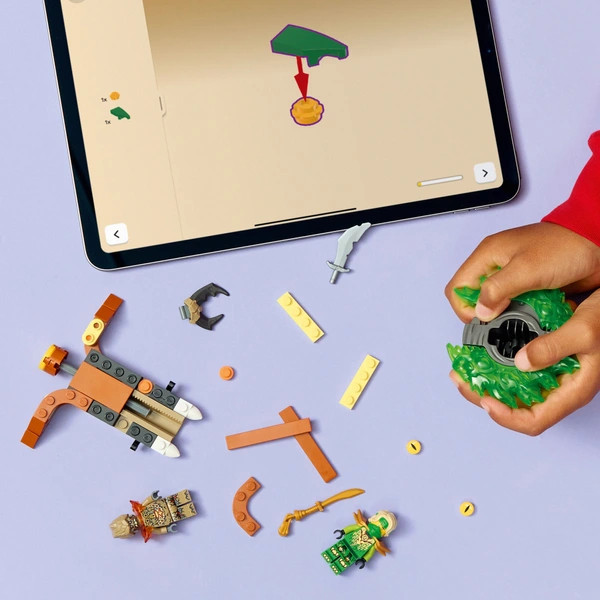 LEGO NINJAGO Lloyd Föld elleni szörnyeteg pörgettyű 71850 – alternatív kép 3