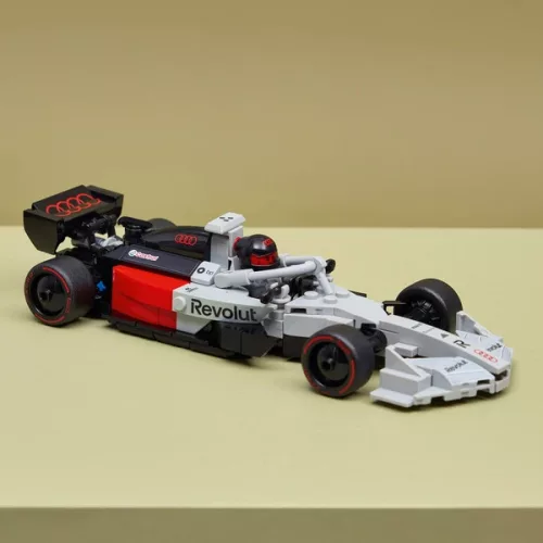 LEGO Speed ​​Champions Audi Revolut F1 Team R26 versenyautó 77259