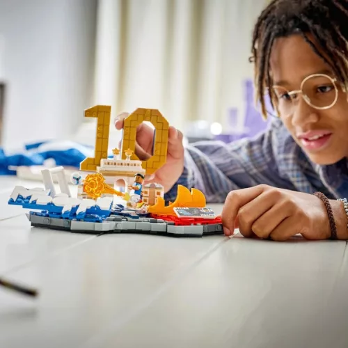 LEGO Editions Kylian Mbappé Football Highlights 43013