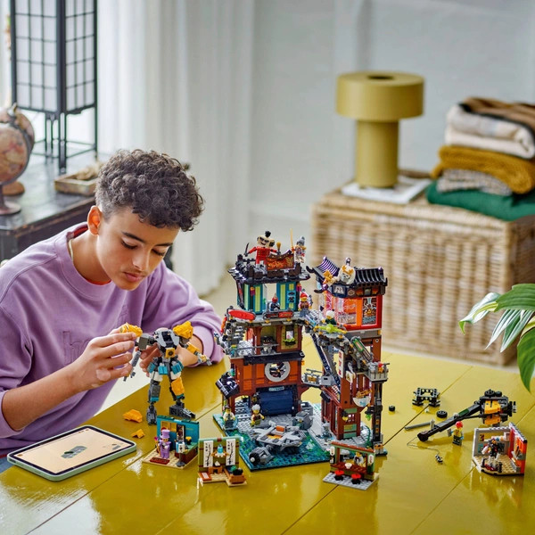 LEGO NINJAGO NINJAGO City Műhelyek 71837 – alternatív kép 3
