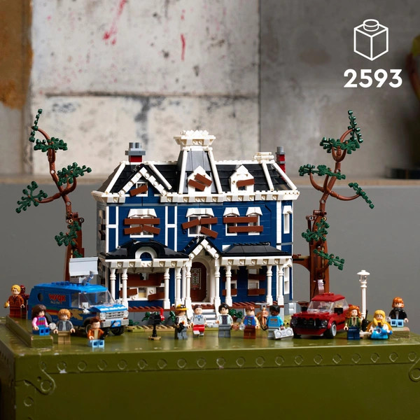 LEGO Icons Stranger Things: A Creel-ház 11370 – alternatív kép 2