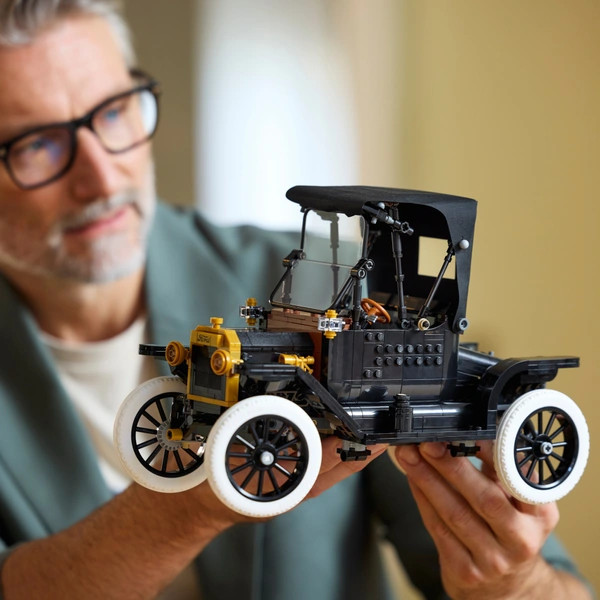 LEGO Icons Ford T-modell 11376 – alternatív kép 3