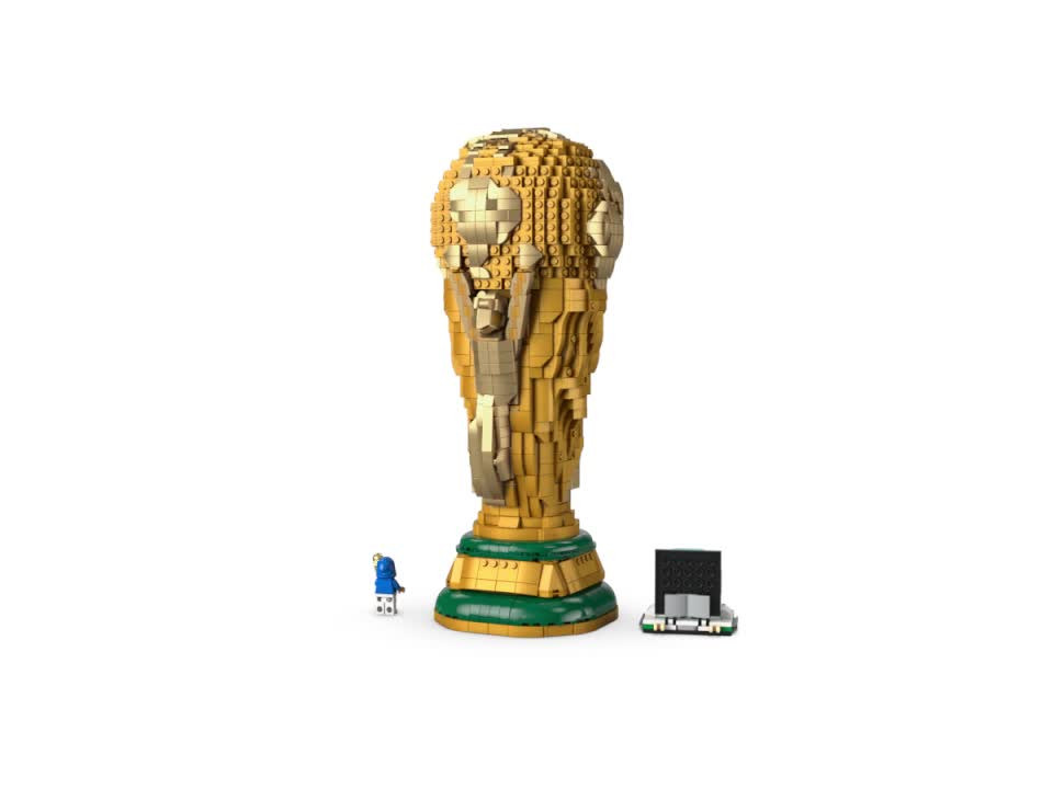 LEGO Editions Hivatalos FIFA Világbajnoki trófea 43020 – alternatív kép 2