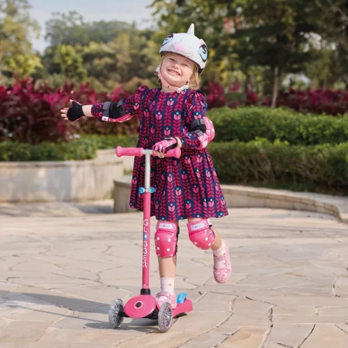 Globber Tri-Scooter PRIMO PLUS LIGHTS gyerekroller LED kerekekkel, pink