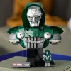 LEGO Marvel Super Heroes 76345 Doctor Doom mellszobor