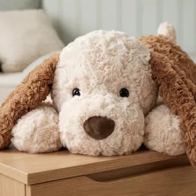 Benji, a fekvő kutya plüss, 56 cm