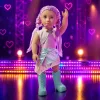 Our Generation KPop baba, Jia csillogó szoknyában, 50 cm